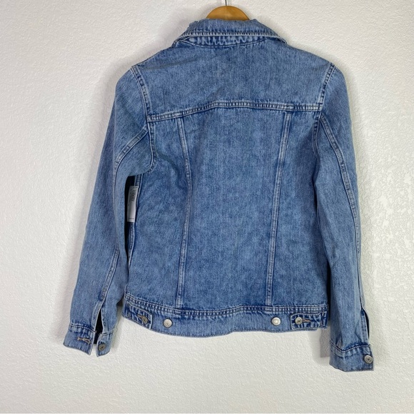 Old Navy Medium Wash Distressed Denim Blue Jean Jacket - Picture 8 of 8